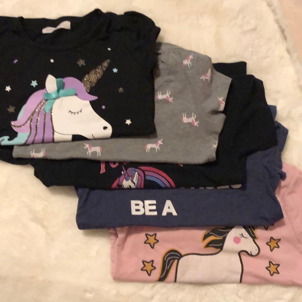 Bundle of unicorn themed girls t-shirts and a skirt size 4/5